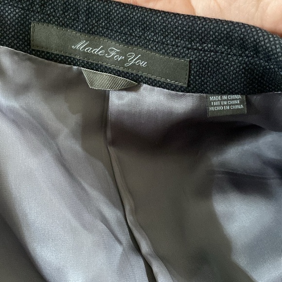 Indochino charcoal textured wool blazer size 48R - Picture 9 of 11